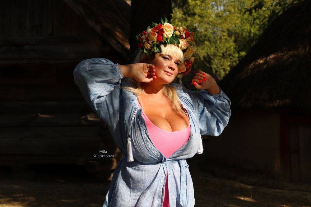 Mila Kuznetsova Plus-Size Beauty