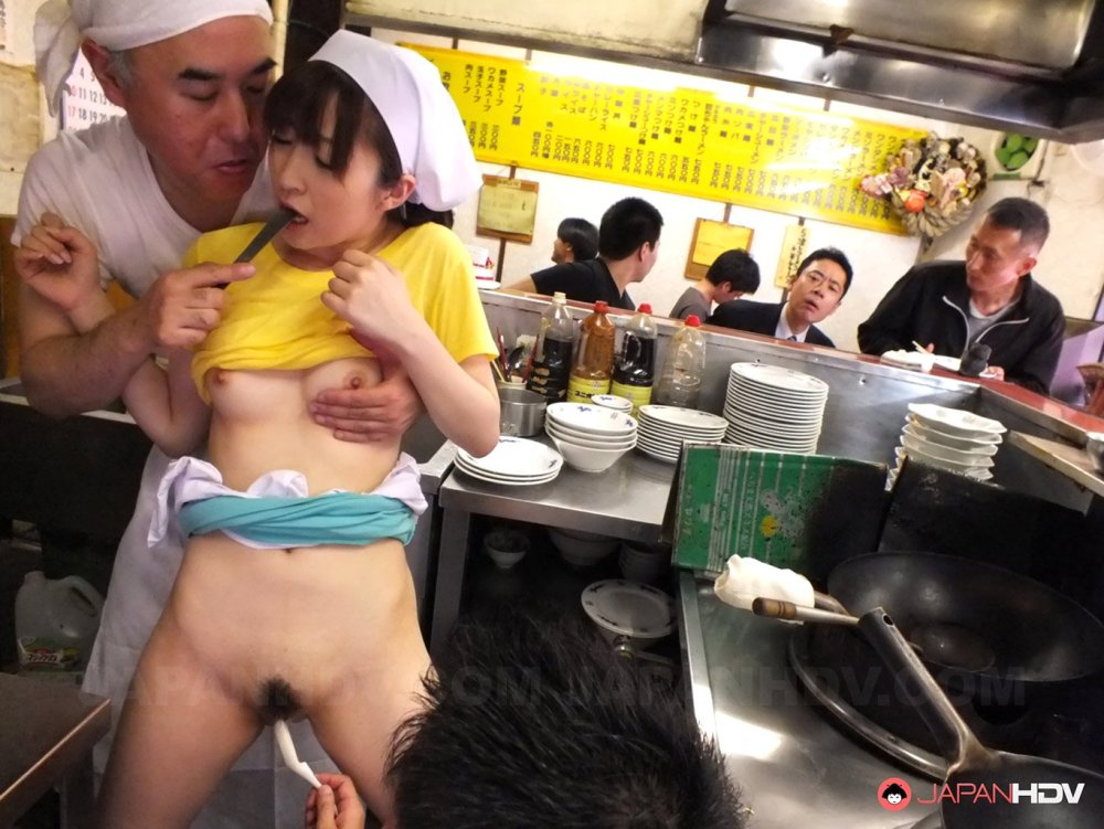 Xxx naked Japan restaurant