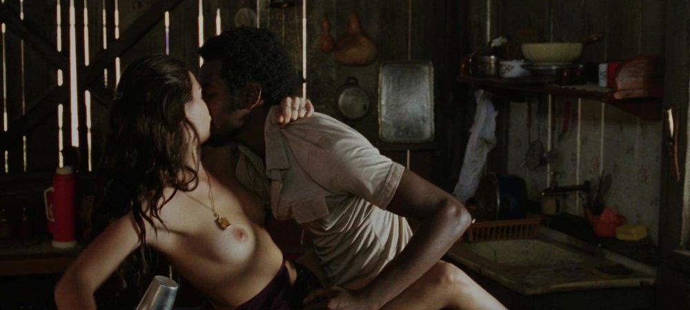 Isis Valverde photo naked