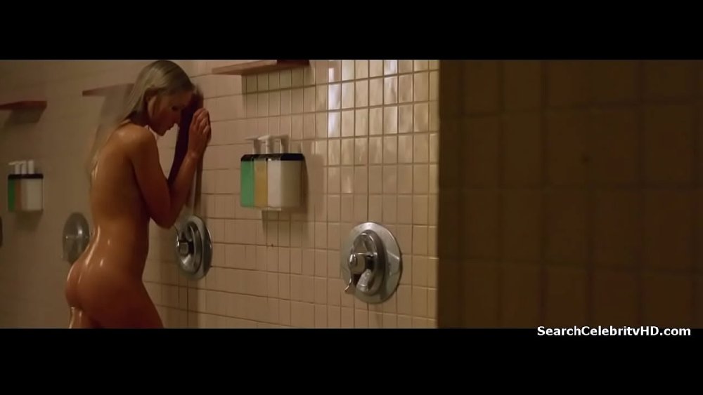 Katrina Bowden American cake boobs