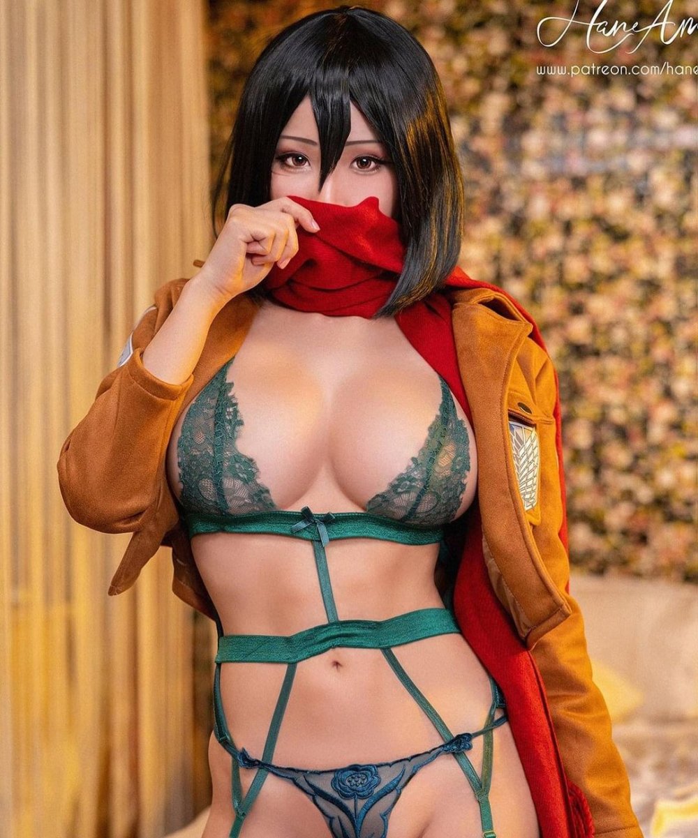 Mikasa Ackerman Naked Cosplay