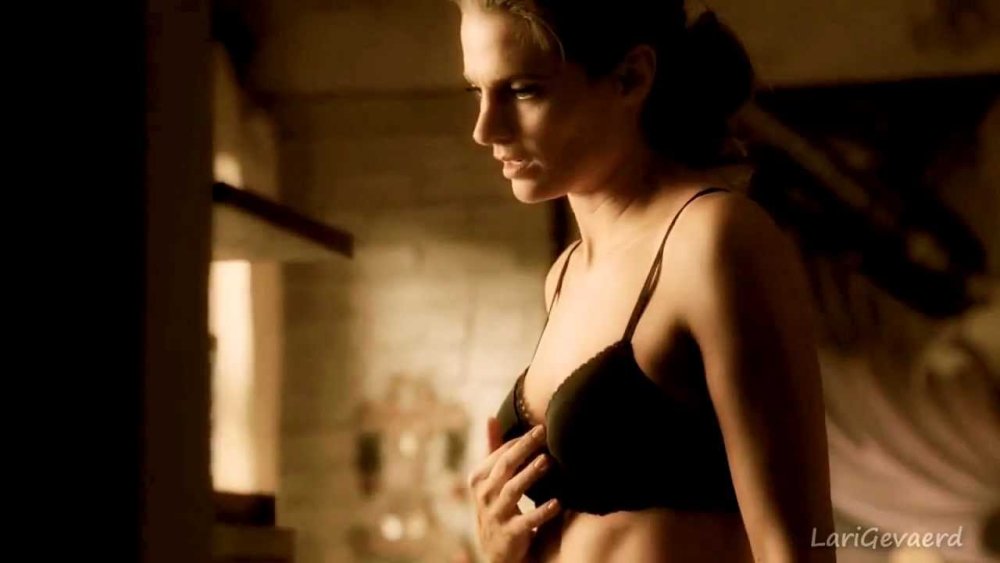 Camp Katich Becket in underwear