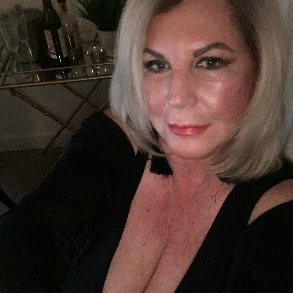 Found an elderly woman Gilf