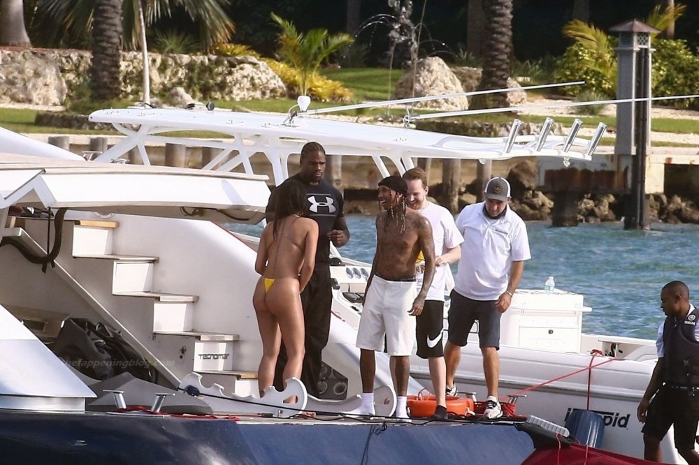 Amanda Trivizas Tyga