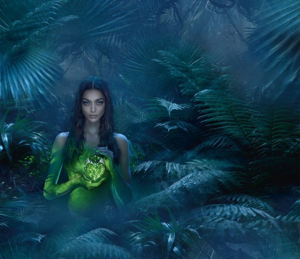 Ara Muggle Zhenya Katava