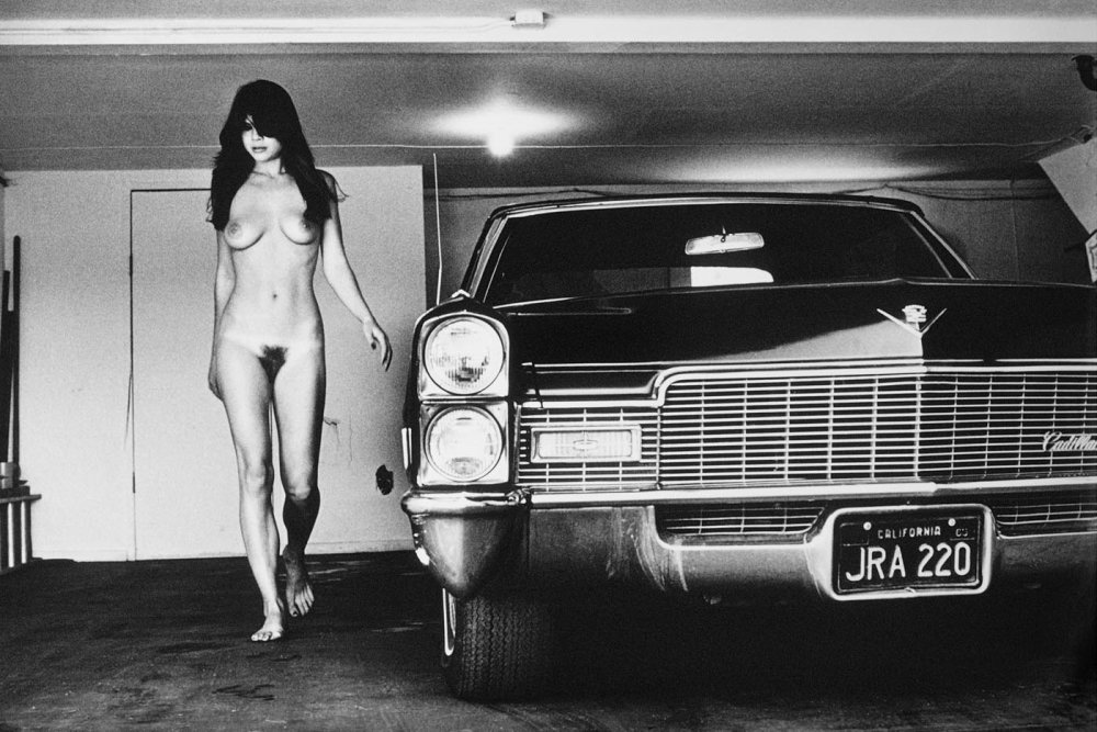 Vintage cars with naked women
