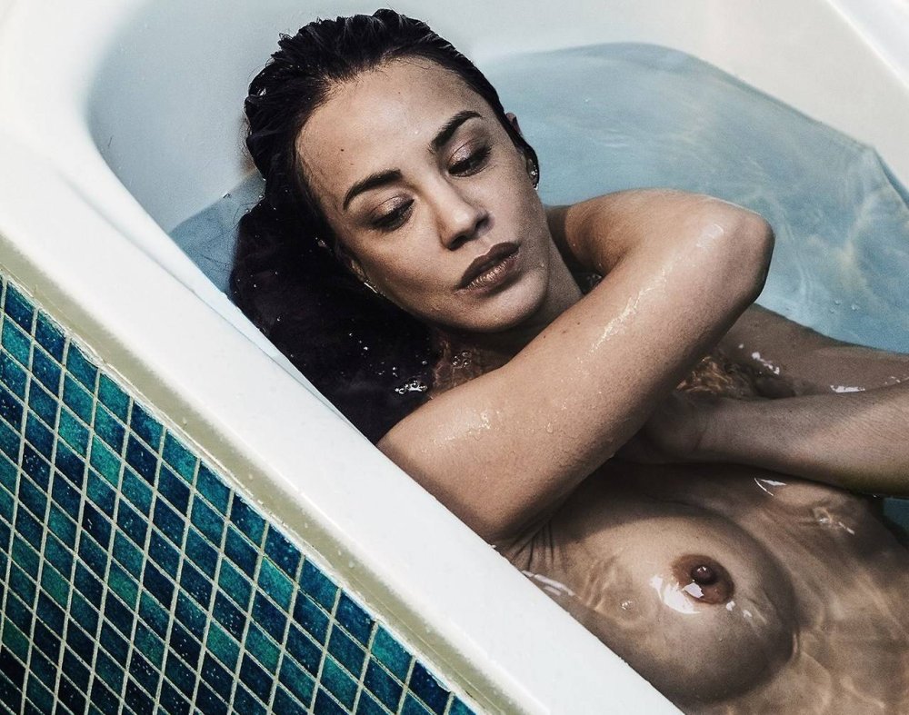 Alice Belaidi photo naked