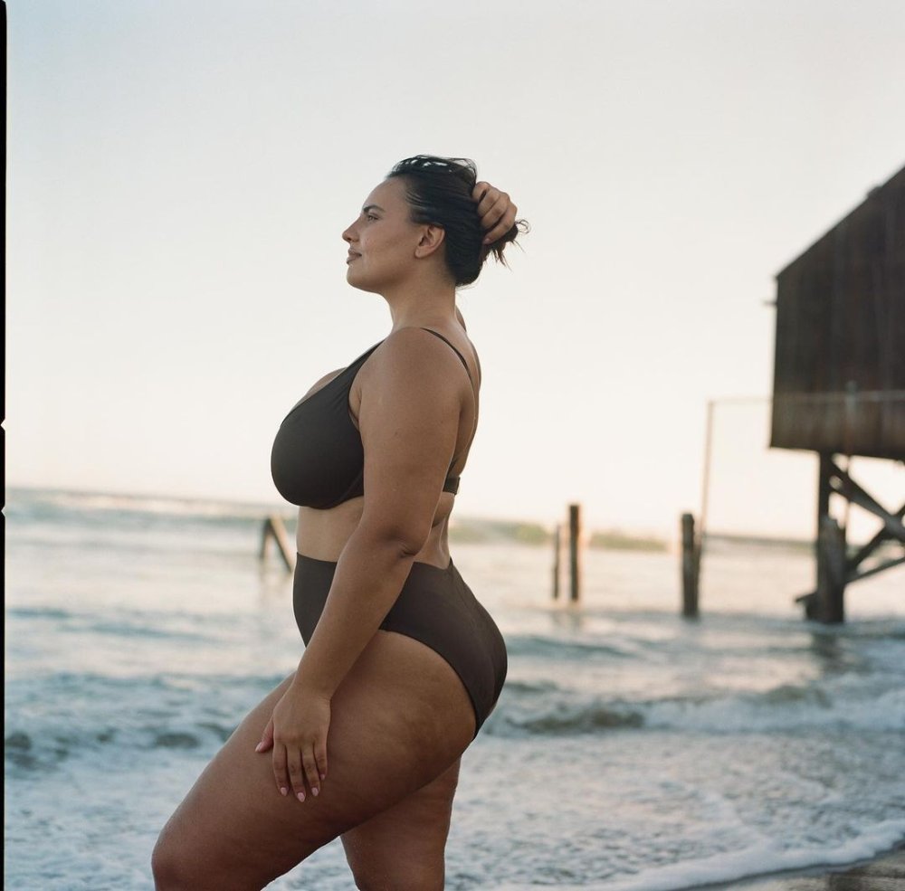 Erica Lauren Model Plus Saiz 2019