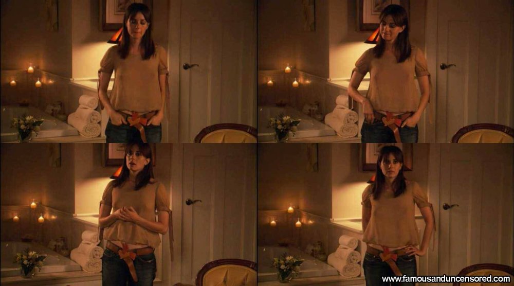 Dakota Johnson Anastasisha Style