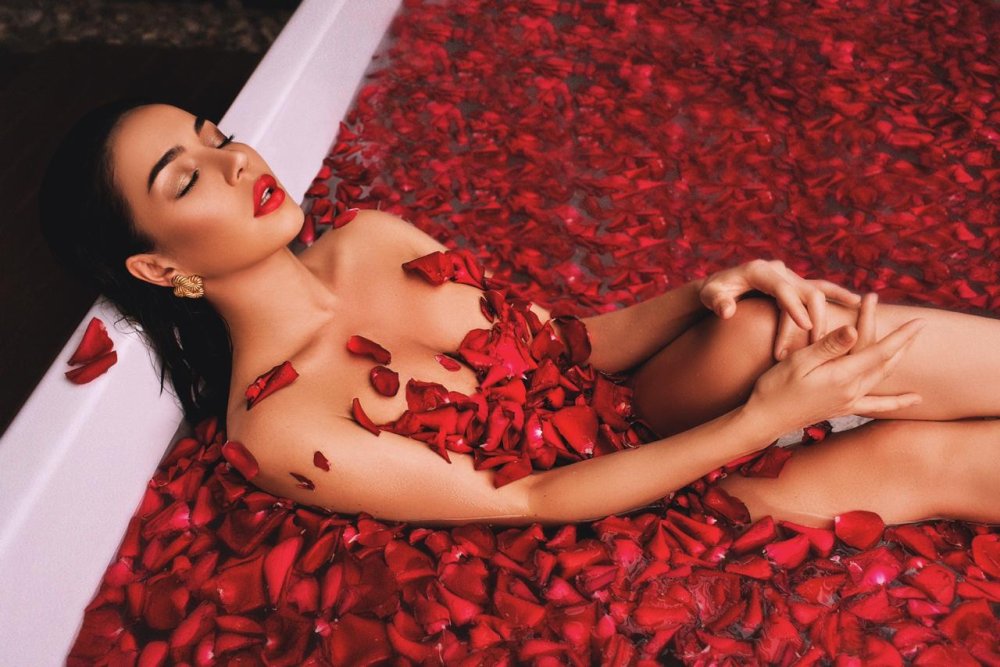 Varda Martirosyan is hot