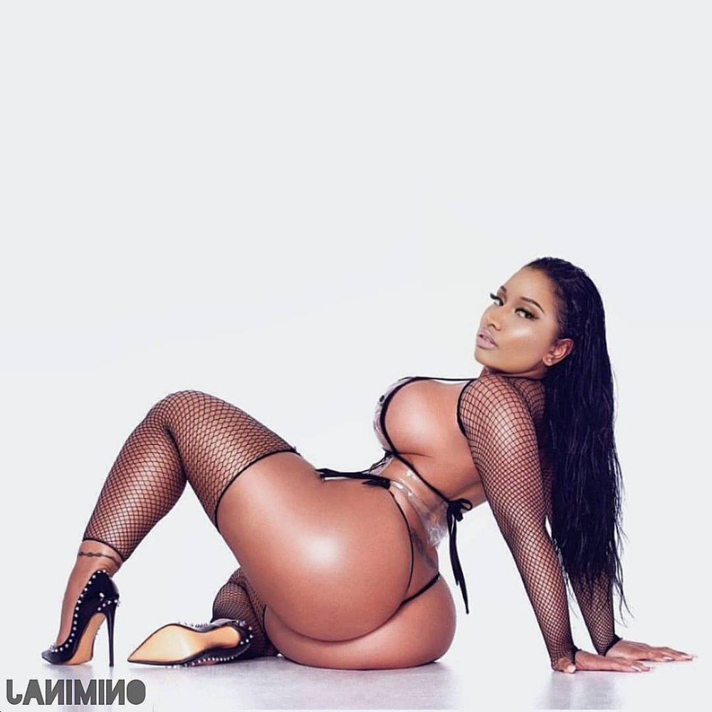 Naked ass Nicky Minaj