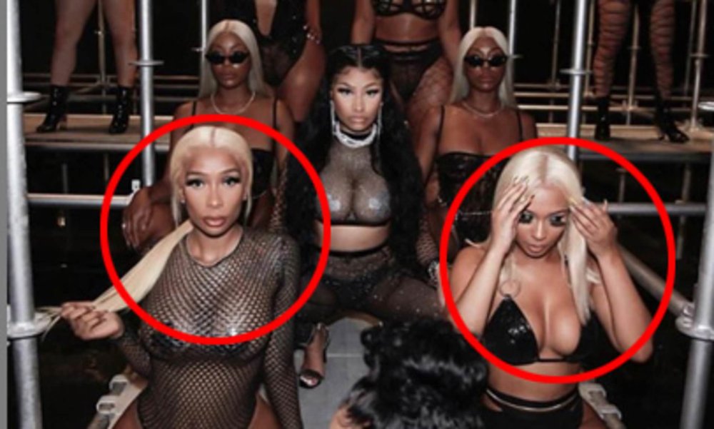 Nicky Minage Naked Lesbian