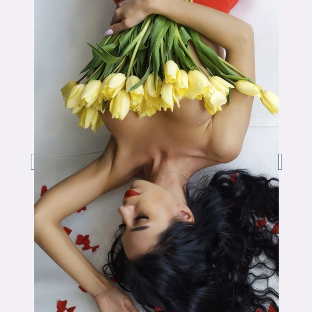 Photoshoots with flowers