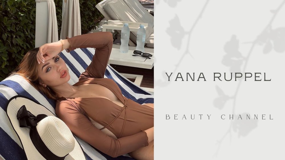 Victoria Korotkova and Daria Klyukina