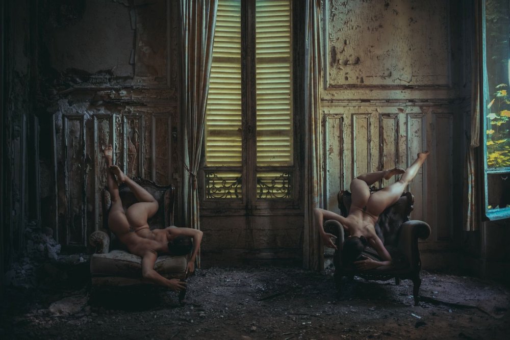 Nude girls in abandoned buildings