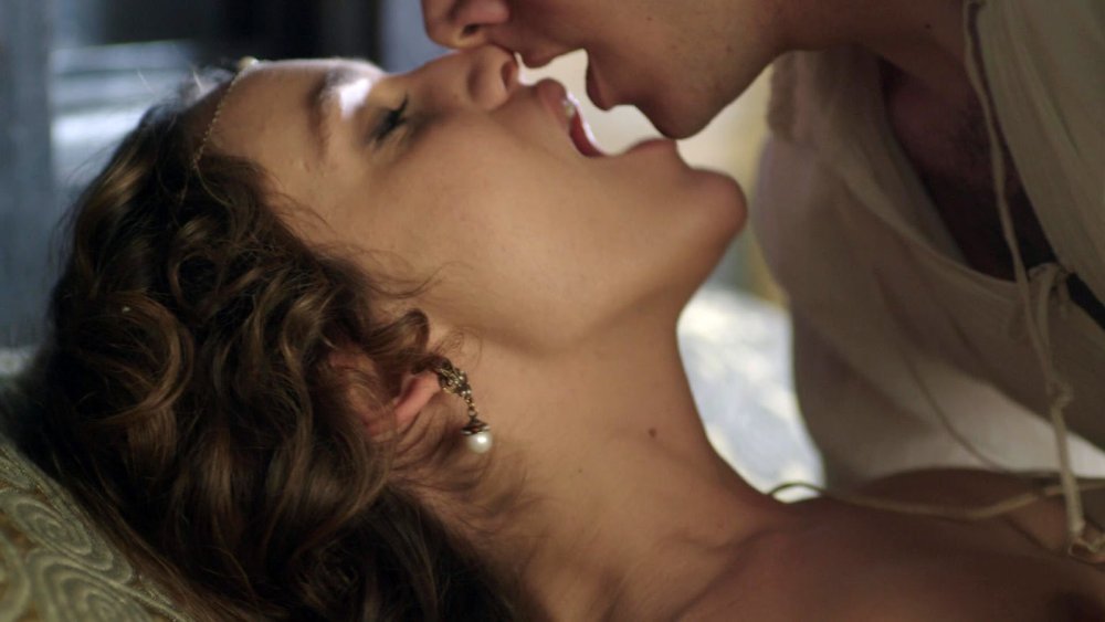 The series Medici Kiss