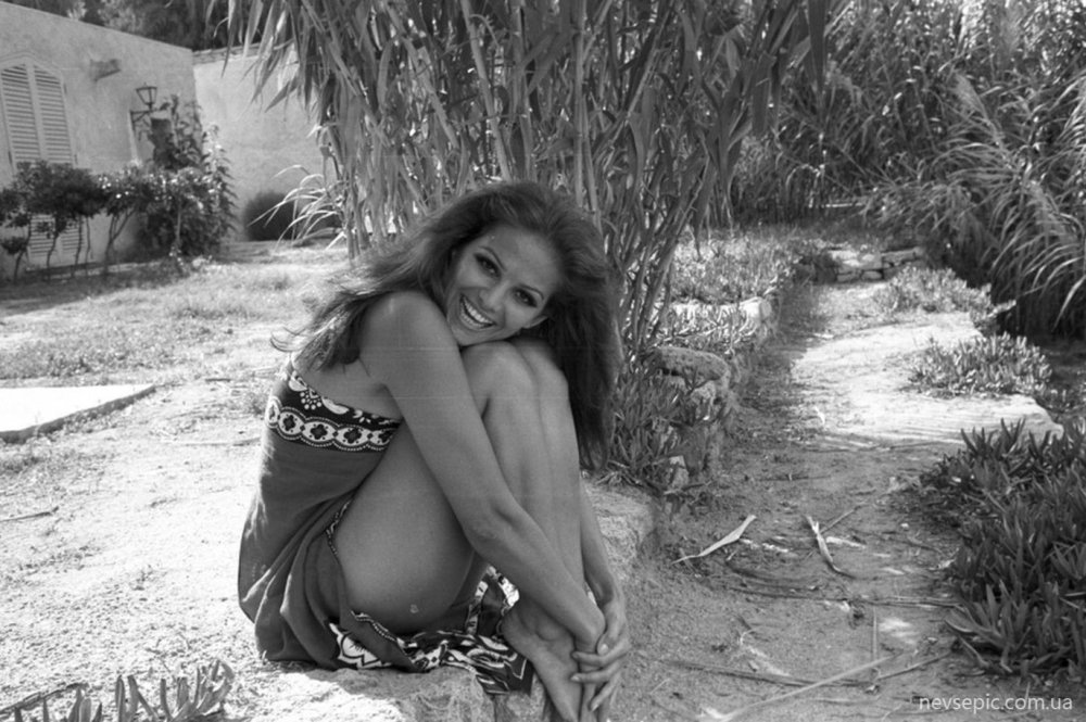 Claudia Cardinal Erotic