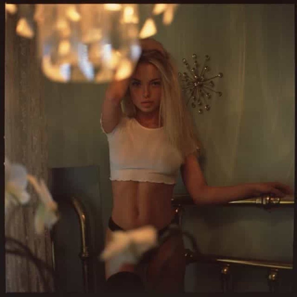 Emma Kotos Model drain