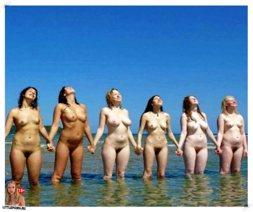 A lot of naked women