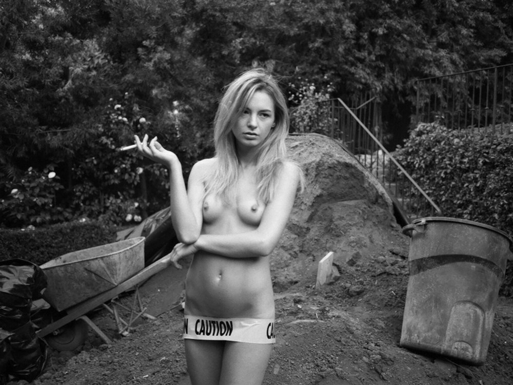 Dora Naked Contractor