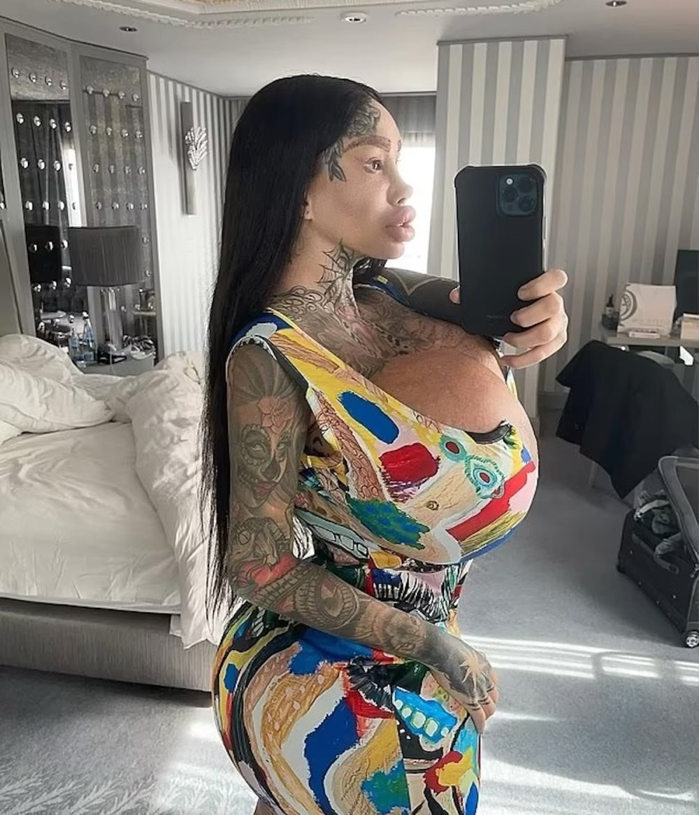 Mary Magdalen photo 2022 Naked