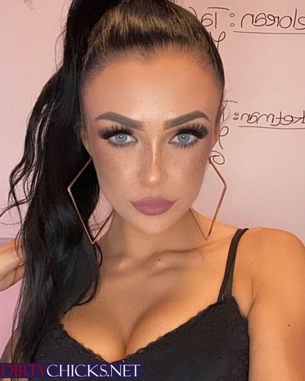 SELINAFOX_OFFICIL Naked