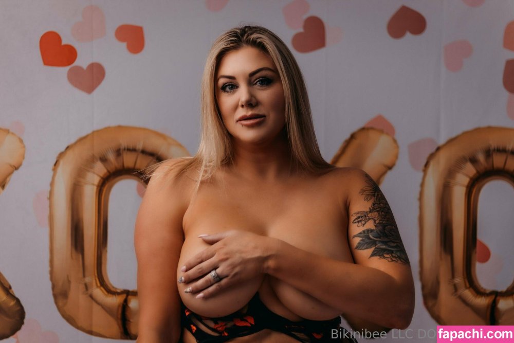 Natalia Lausano model Plus-Size