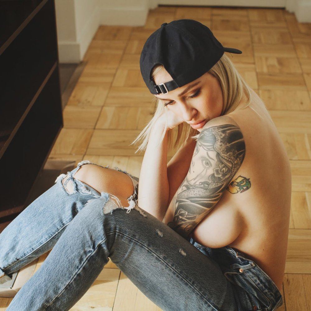 Alyssa Barbara The Revel