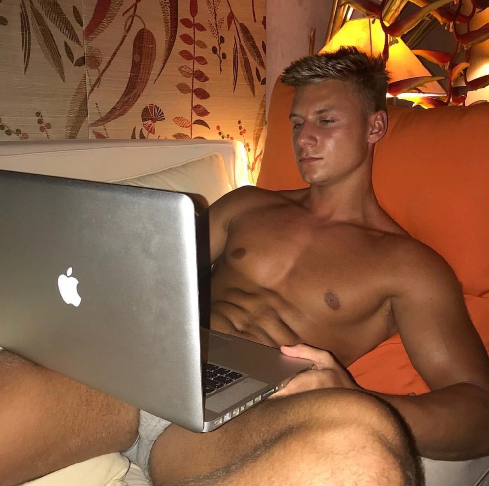 Max Wyatt Wyette Naked