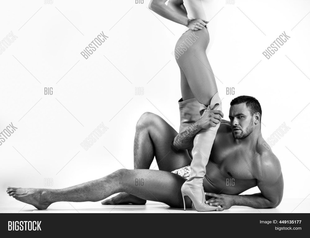 Man and woman naked