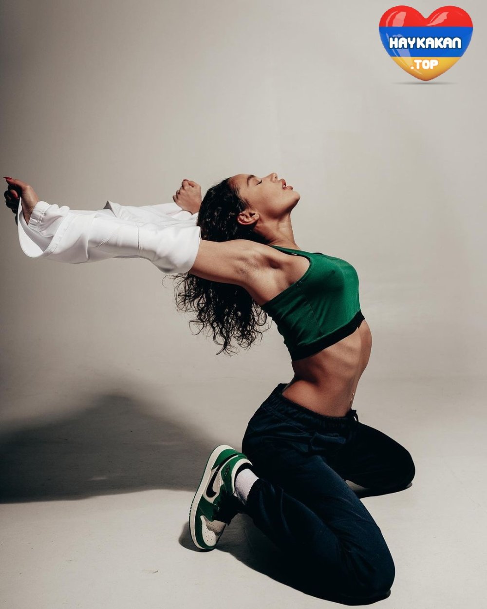 ILONA NURBEKYAN MERK