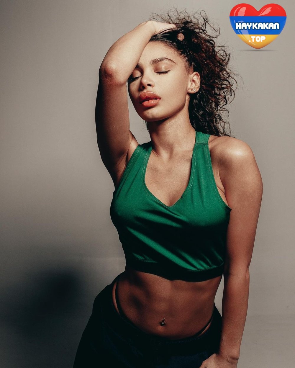 ILONA NURBEKYAN MERK