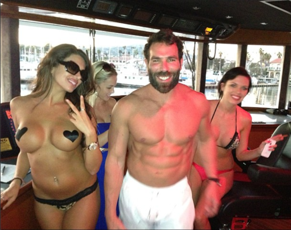Dan Bilzerian and Pornstarse