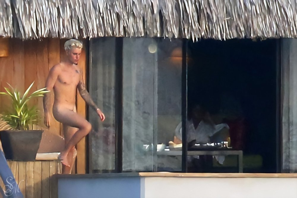 Justin Bieber Naked on Bora Bora