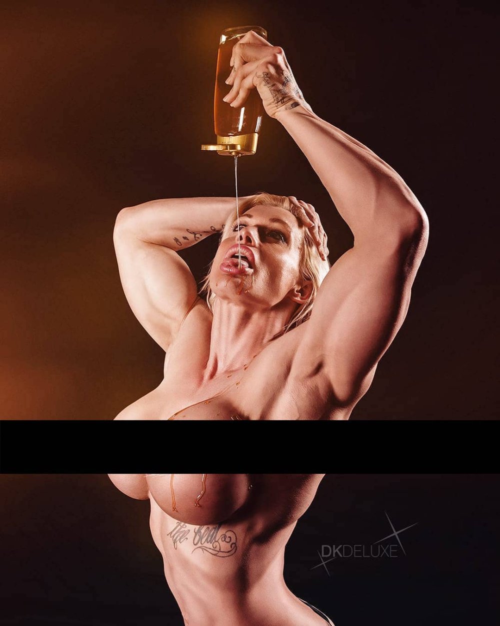 Marina Putziger tits nude