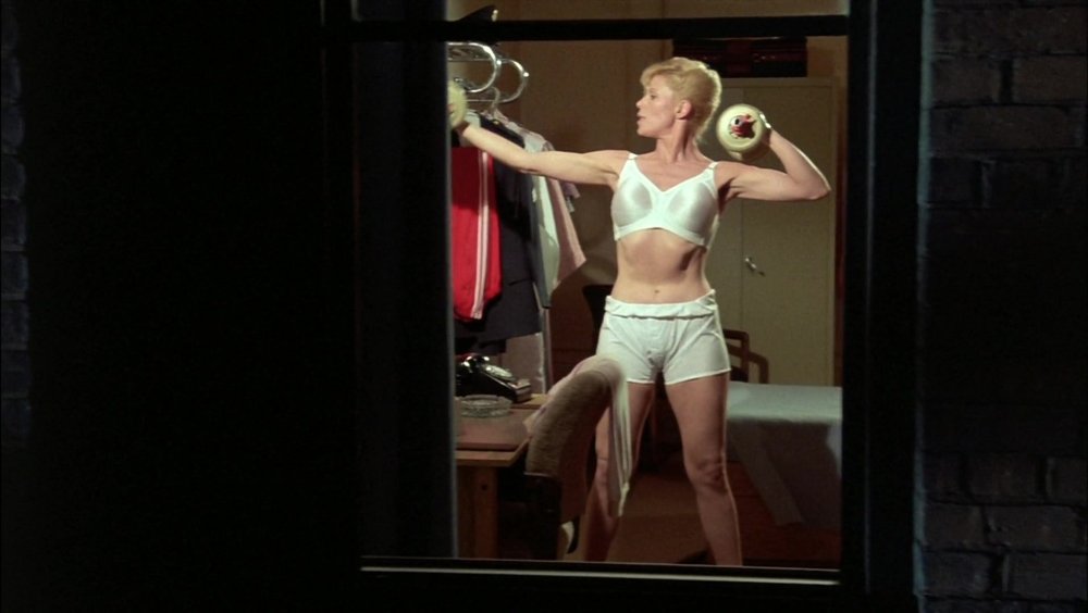 Leslie Isterbruk Police Academy Hot