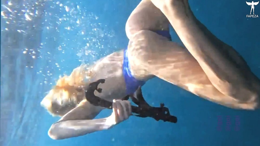 Submarine swimming with equipment