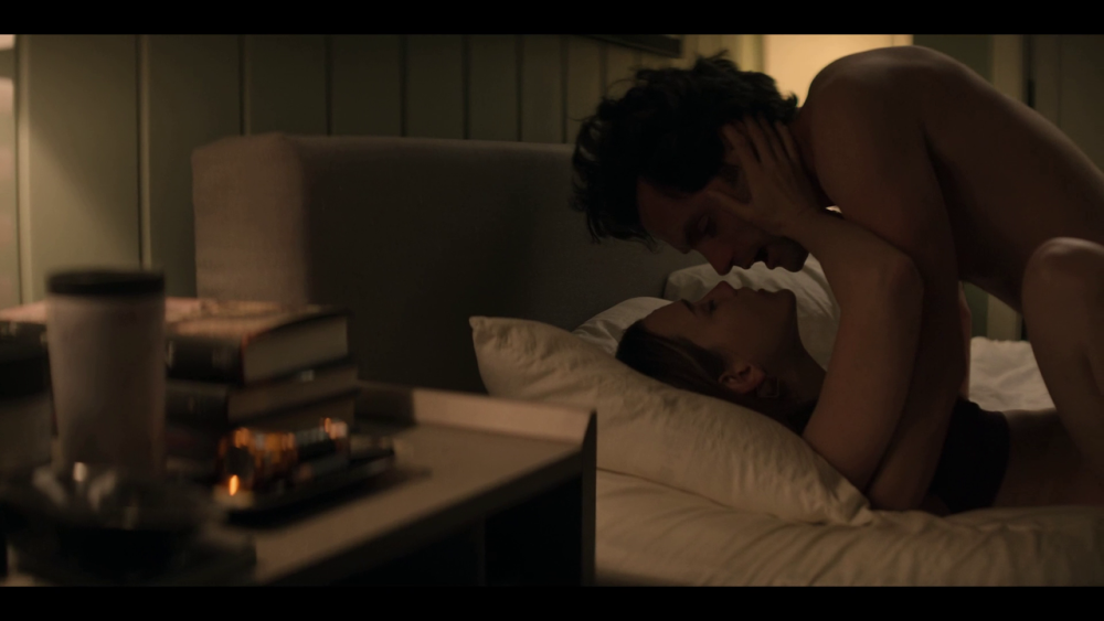 Victoria Pedretti naked