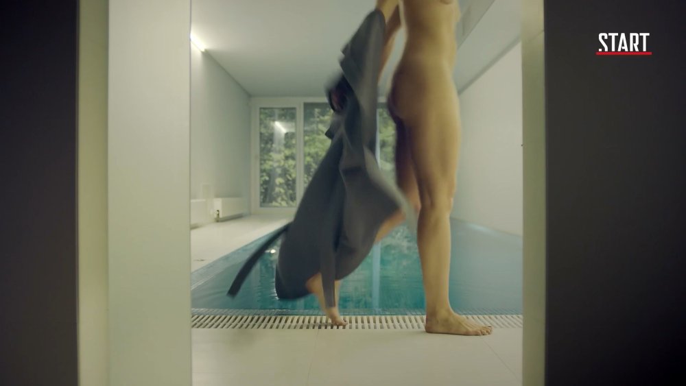 Daria frost naked in the cinema