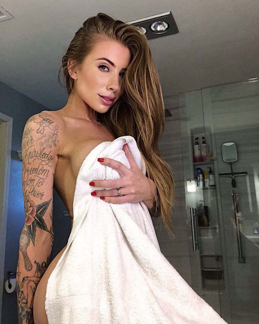 Diana Deets (Coconut Kitty) @Illicit69kitty Naked