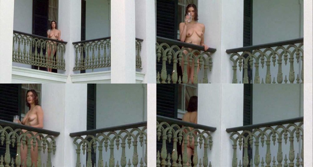 Teri Hatcher Naked on the balcony