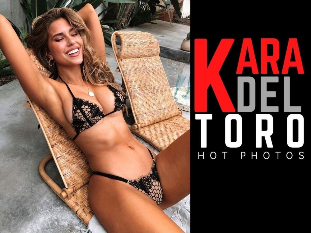 Elizabeth del Toro naked