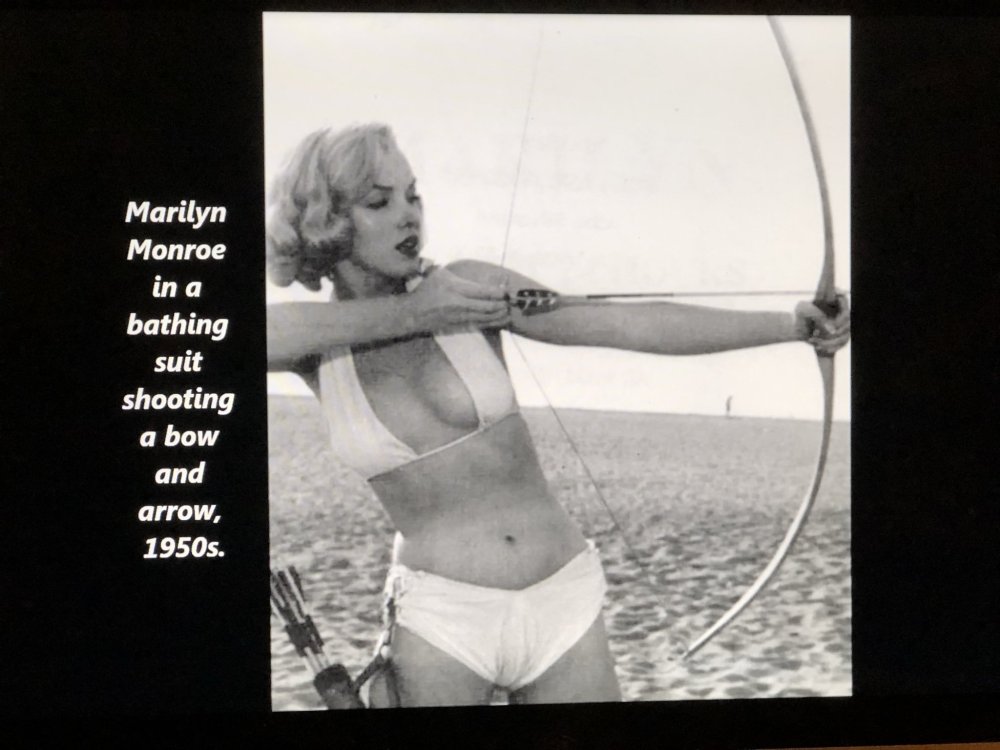 Marilyn Monroe learns to shoot from onions