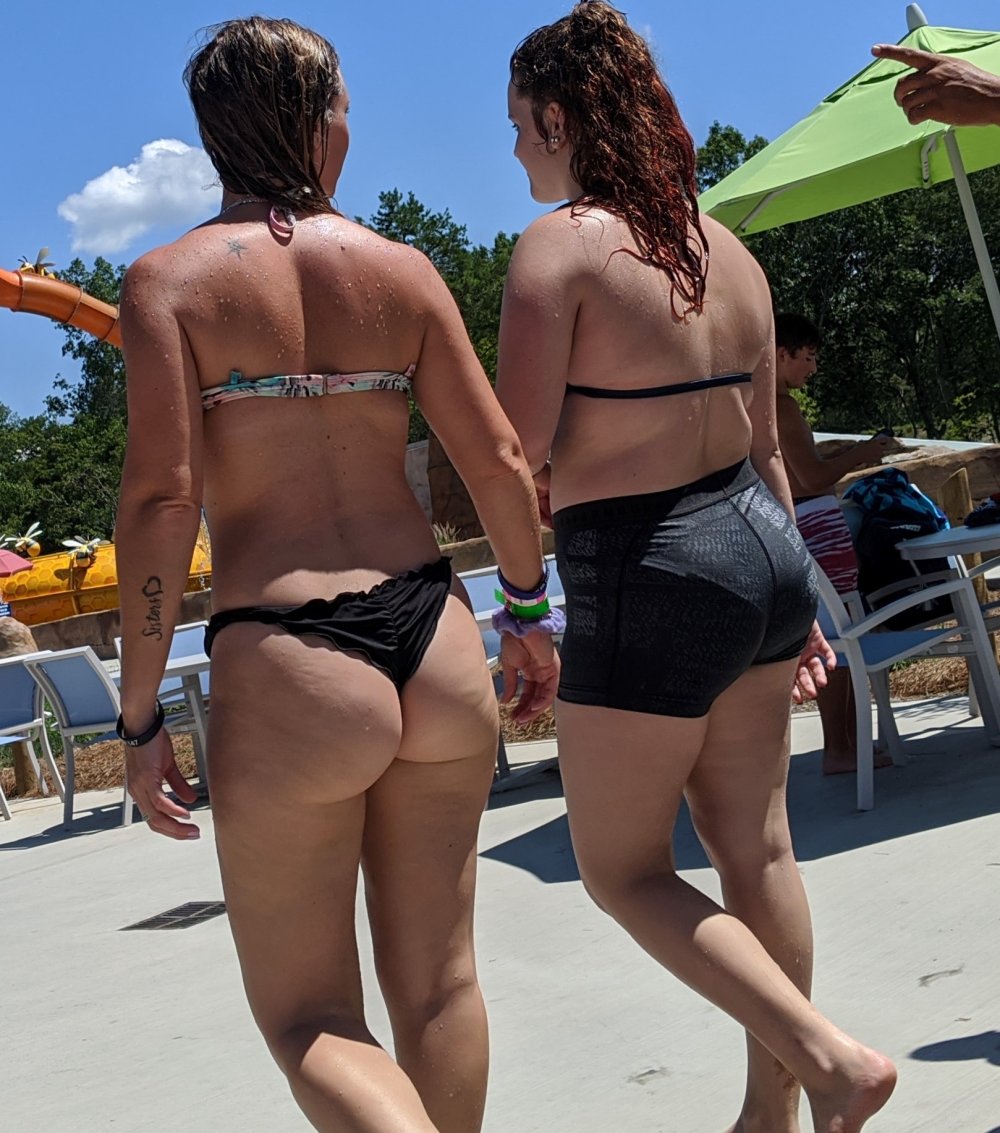 Big ass in bikini