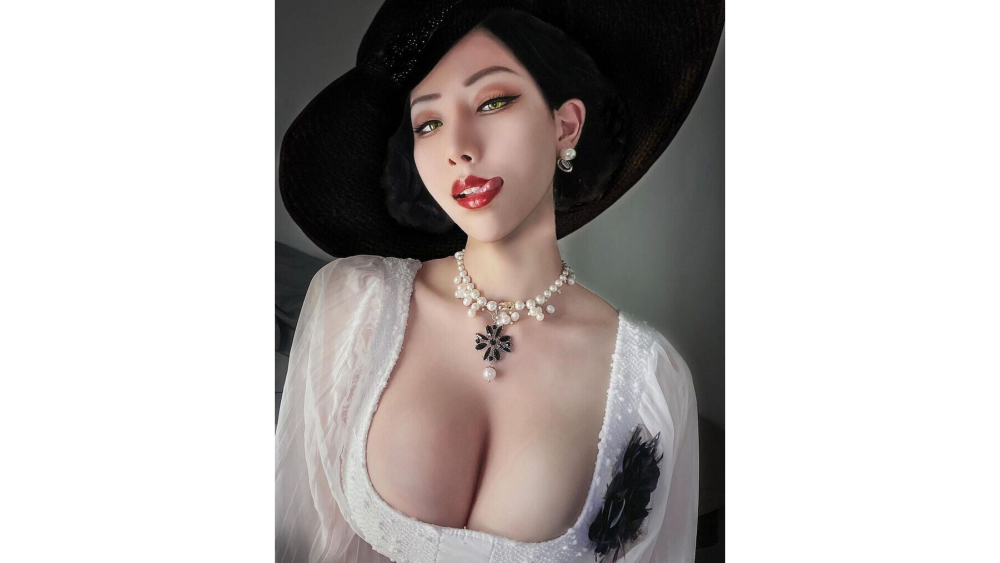 Resident Ivel Lady Dimitrescu