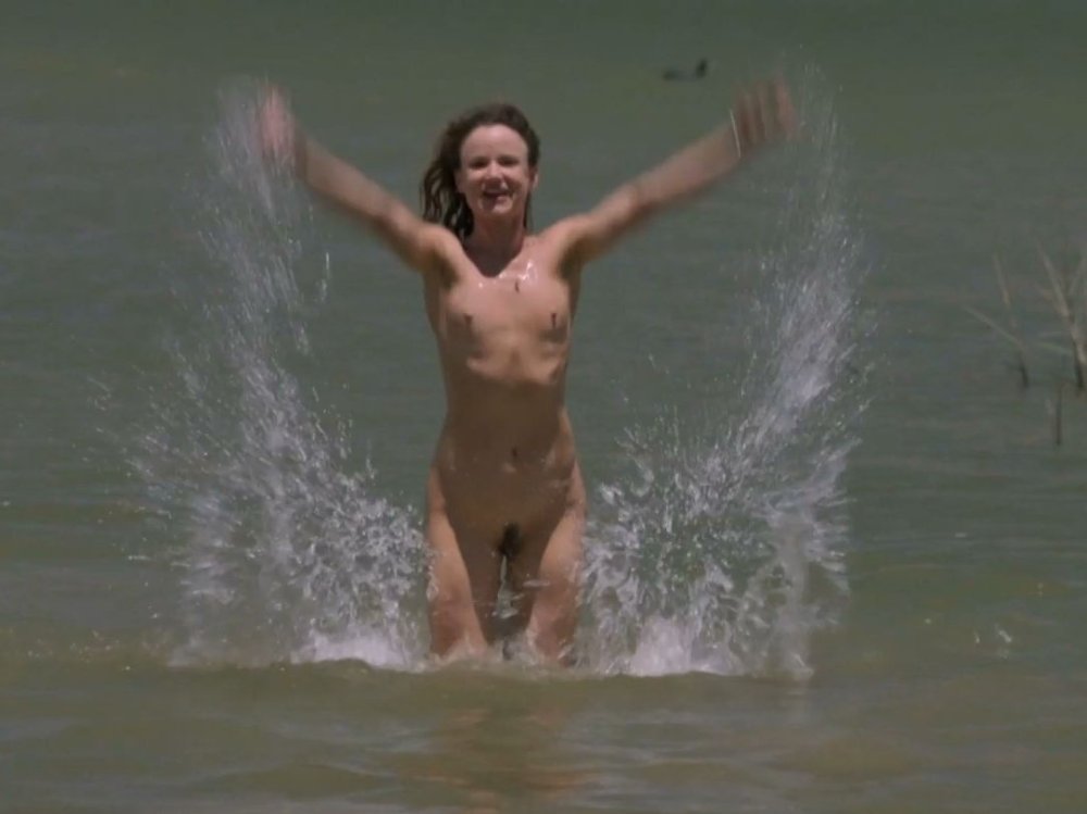 Juliet Lewis Nud