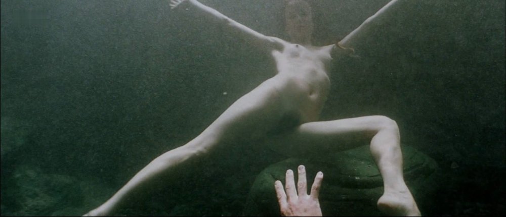 Juliet Lewis Naked Bluberry