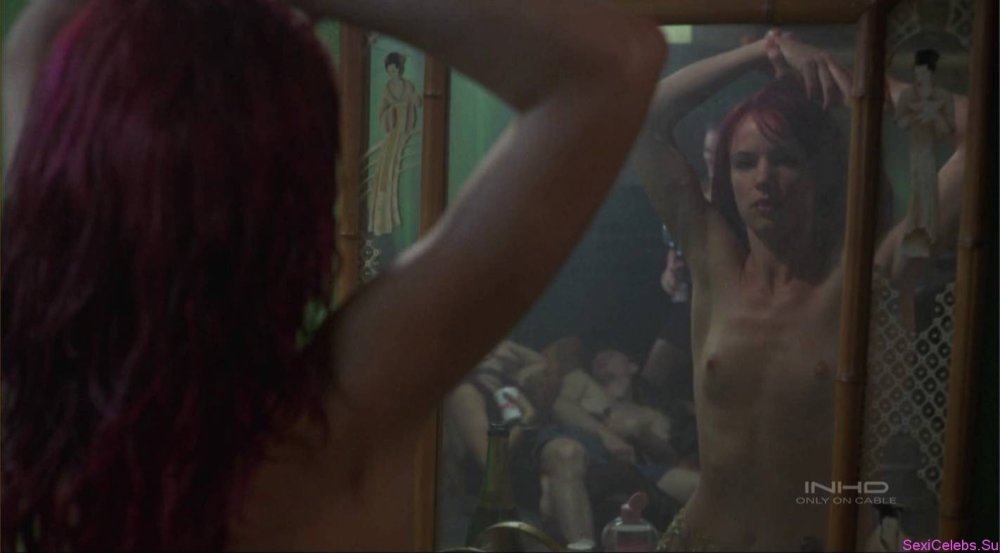 Juliet Lewis Nude