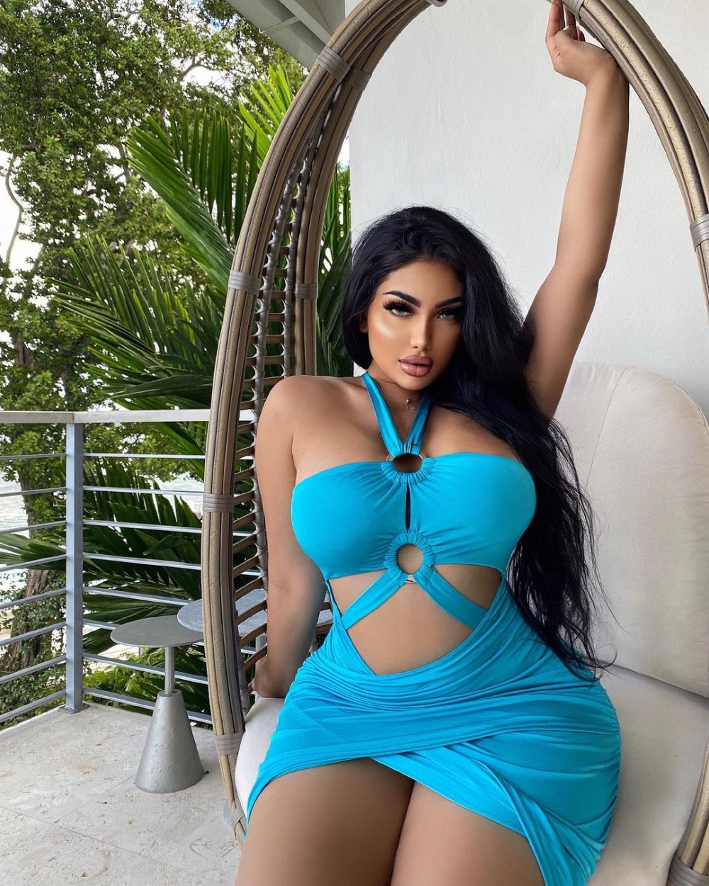 Gul BAKHARY ONLIFANCS