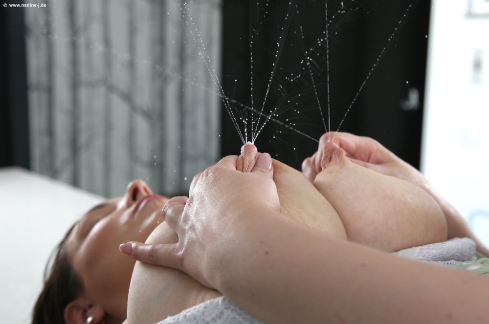 Micky & Talia - Milky Talia (08.02.21, 720p) .MP4